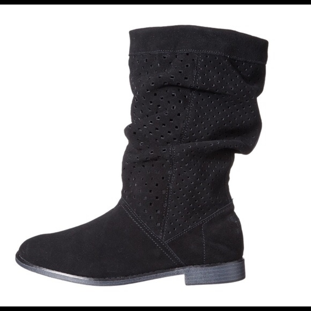Toms Serra Perforated Black Boots